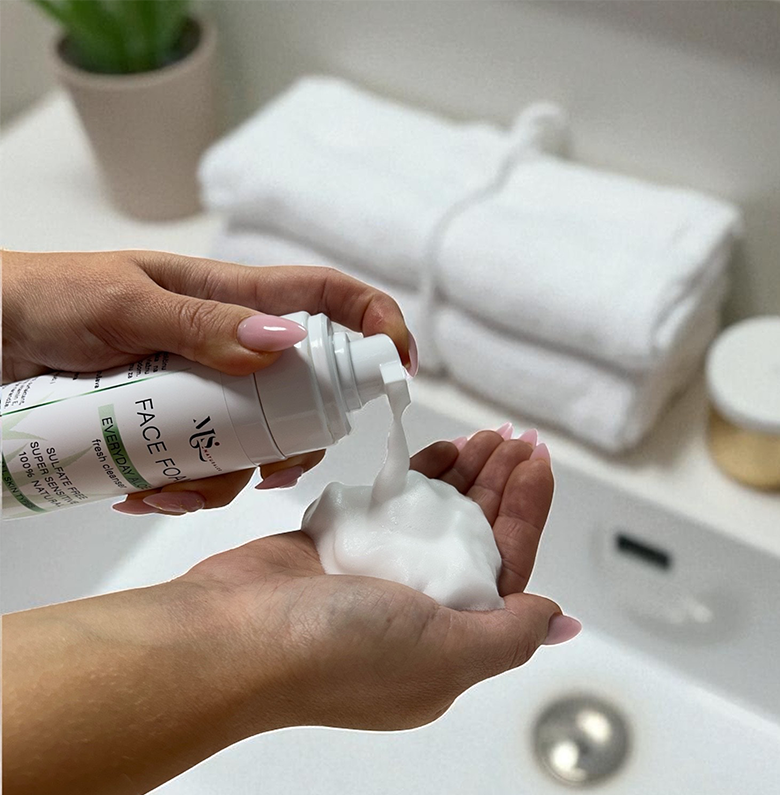 Pjenica za čišćenje lica - Everyday Aloe - Image 4